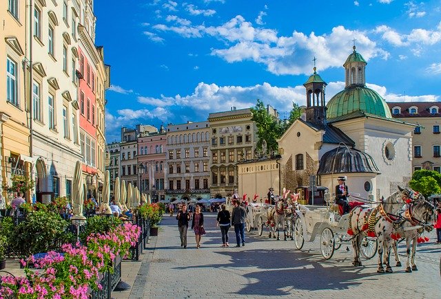 Krakow Sightseeing With Youngsters